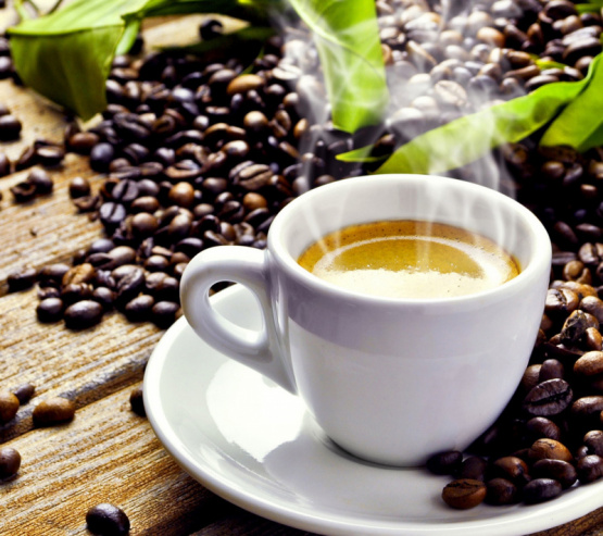 Crean un café con proteína como alternativa para abordar la pérdida muscular